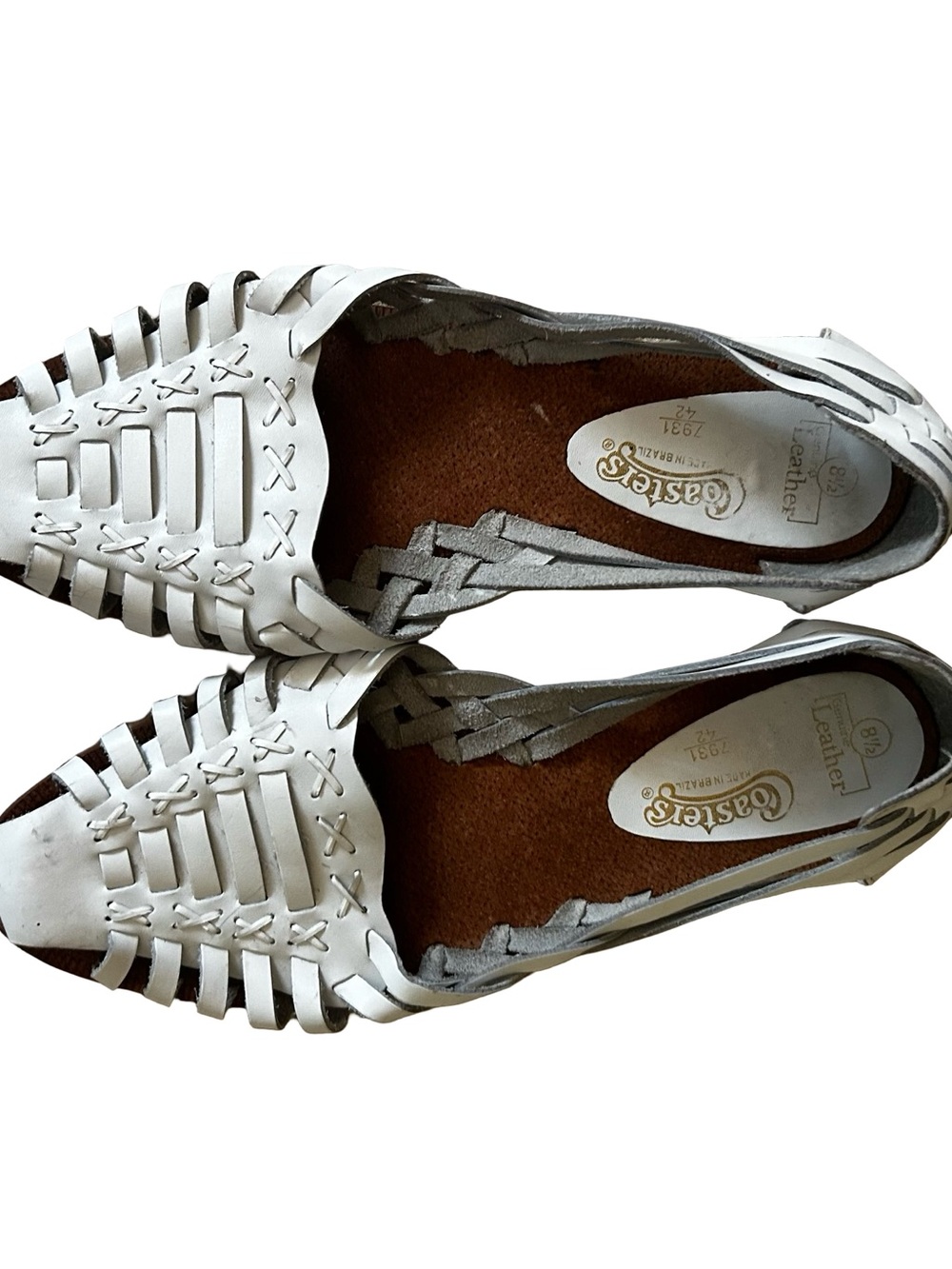 Coasters White Leather Woven Slip-On Flats